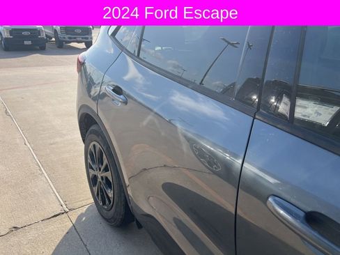 Used 2024 Ford Escape Active w/ Tech Pack #1 image 4