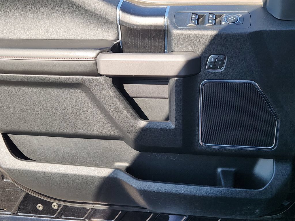 Used 2019 Ford F150 Platinum RWD image 23