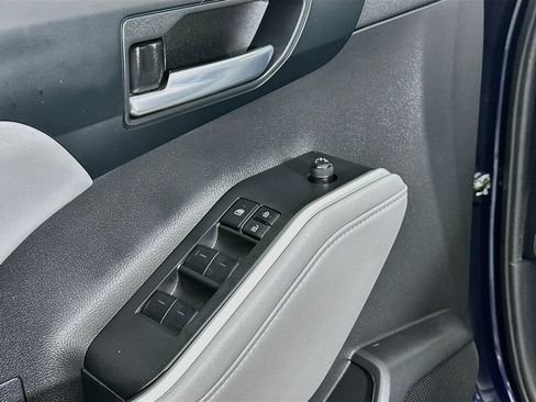 Used 2023 Toyota Highlander XLE FWD image 15