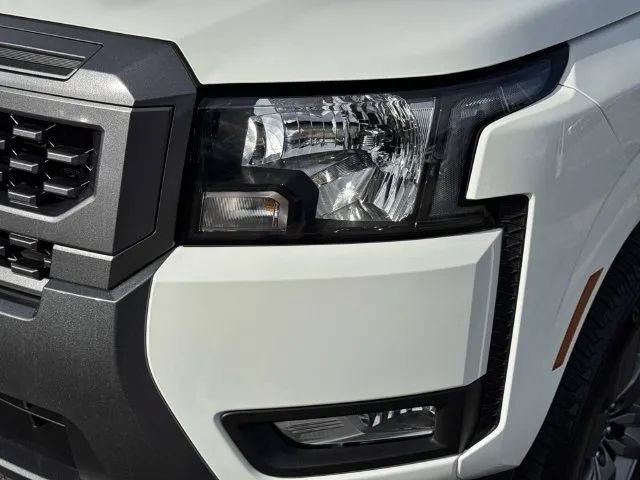Certified 2025 Nissan Frontier SV w/ SV Convenience Package RWD image 10