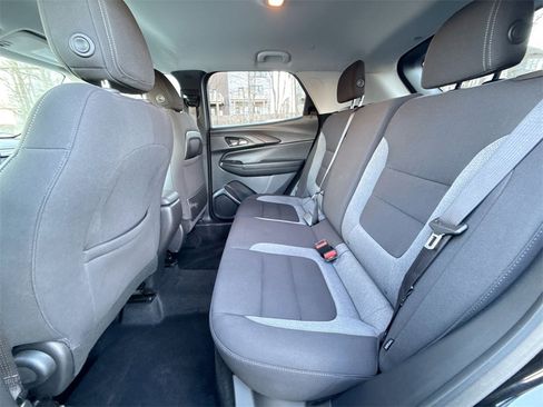 Used 2025 Chevrolet TrailBlazer LT image 23