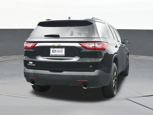 Used 2021 Chevrolet Traverse LT w/ LPO, Floor Liner Package FWD image 12