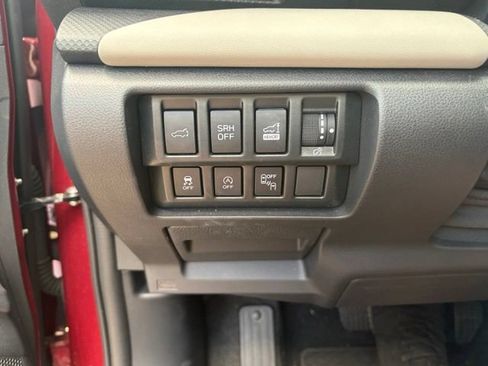 Used 2024 Subaru Forester Limited AWD/4WD image 11