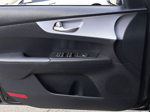 Used 2024 Kia Forte LXS image 26