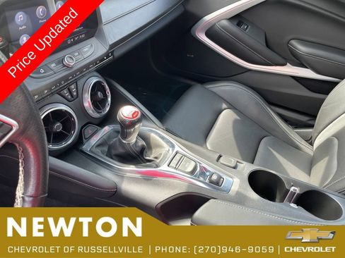 Used 2021 Chevrolet Camaro SS RWD image 18