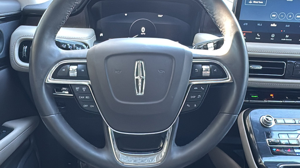 Used 2023 Lincoln Nautilus Reserve FWD image 11