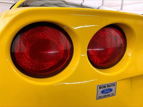 Used 2007 Chevrolet Corvette Coupe w/ Preferred Equipment Group image 27