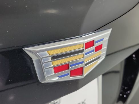 Certified 2023 Cadillac XT4 Premium Luxury AWD/4WD image 8