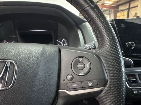 Used 2024 Honda Passport TrailSport image 13