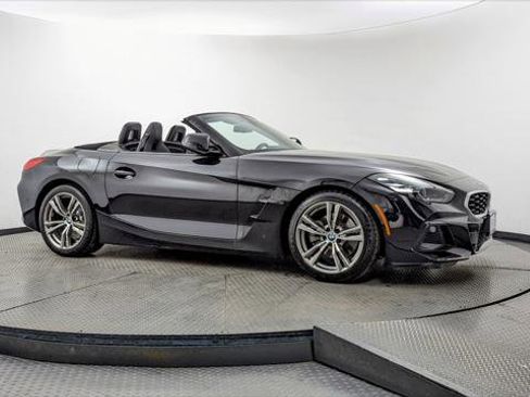 Used 2025 BMW Z4 sDrive30i image 11