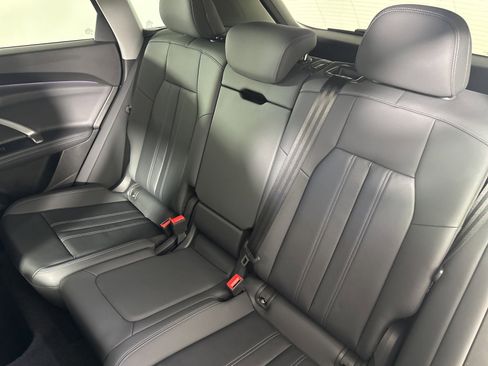 Certified 2025 Audi Q5 Premium Plus w/ Premium Plus image 13