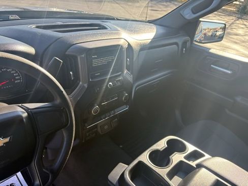 Used 2019 Chevrolet Silverado 1500 Custom image 28
