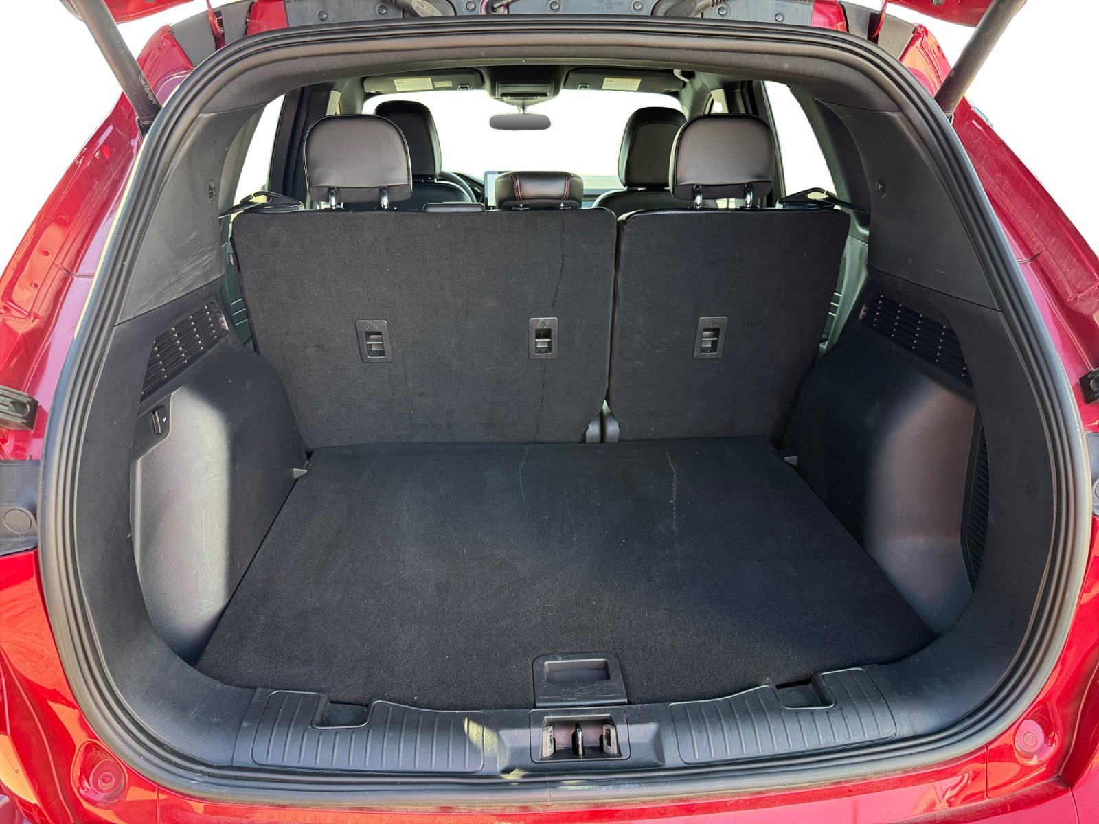 Used 2024 Ford Escape ST-Line w/ Tech Pack #1 AWD/4WD image 10