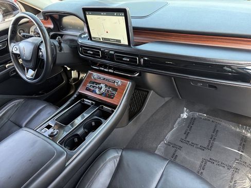 Certified 2022 Lincoln Aviator Reserve w/ Elements Package Plus RWD image 11