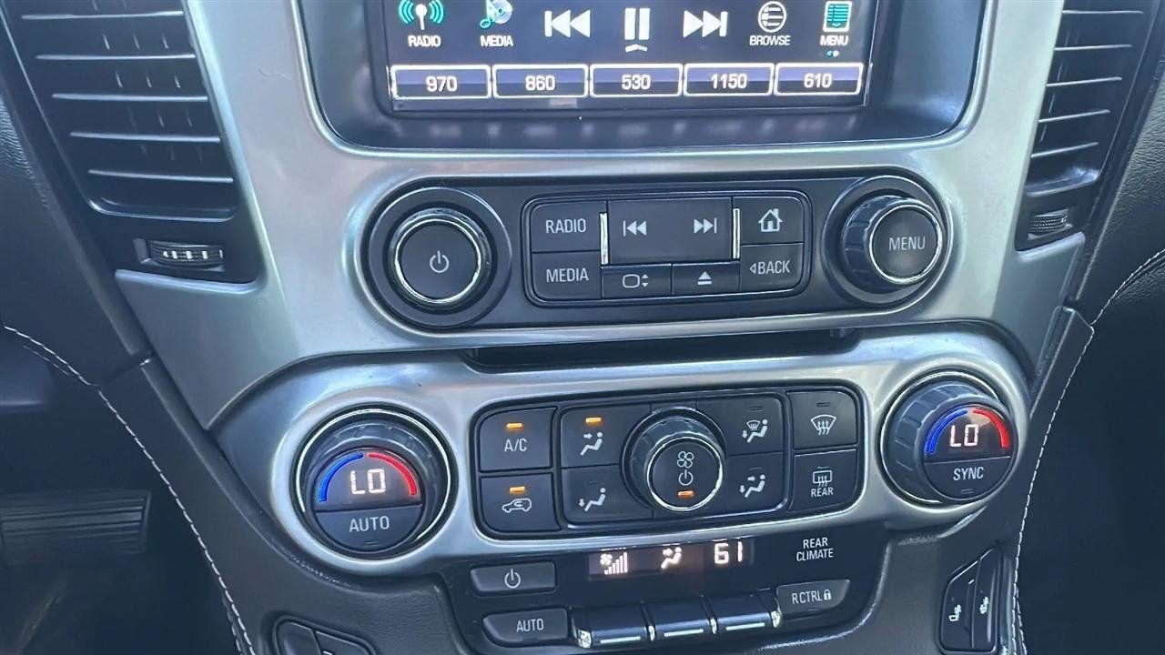 Used 2020 Chevrolet Suburban LT AWD/4WD image 45