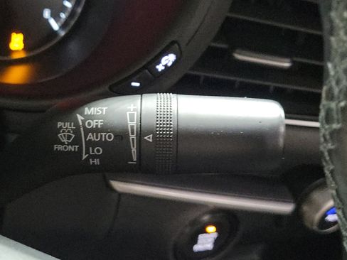 Used 2024 MAZDA MAZDA3 s FWD image 26