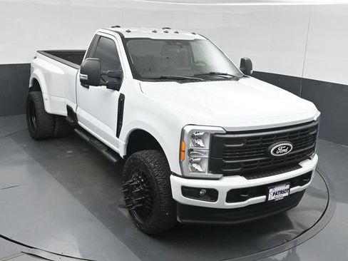 Used 2023 Ford F350 XL w/ XL Driver Assist Package AWD/4WD image 32