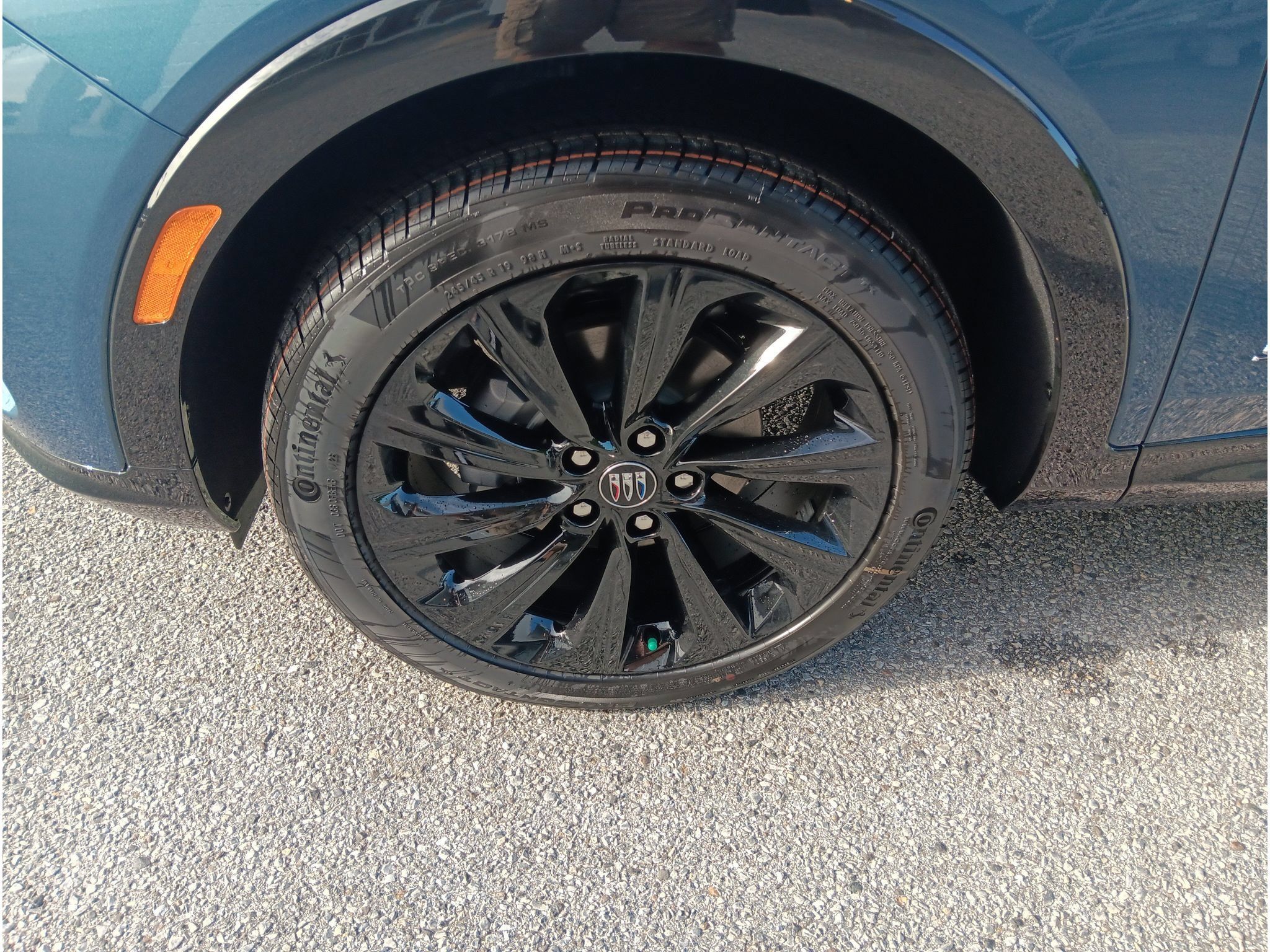 New 2026 Buick Envista Sport Touring w/ Convenience I Package FWD image 2
