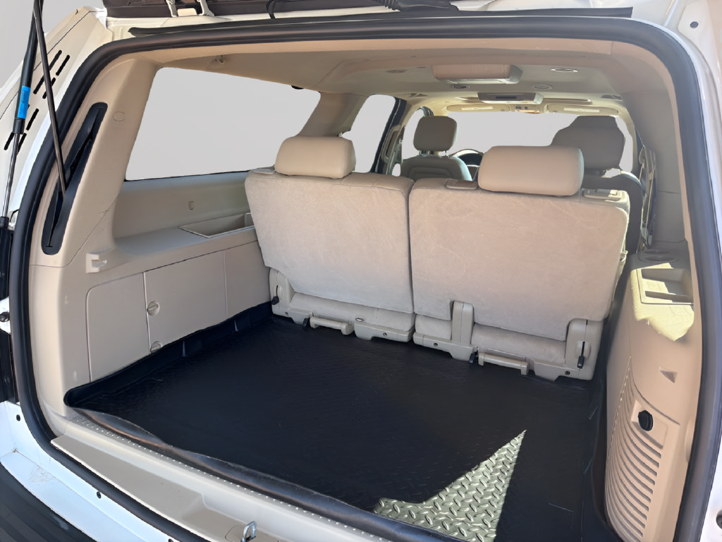 Used 2010 Chevrolet Suburban LTZ AWD/4WD image 40