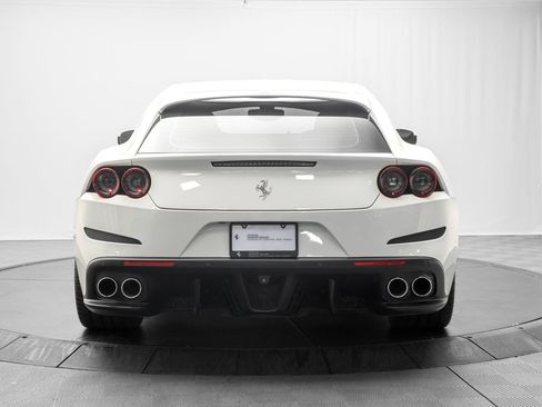 Used 2019 Ferrari GTC4Lusso AWD/4WD image 6