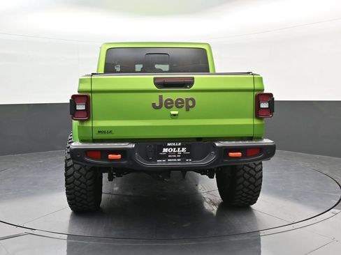 Used 2025 Jeep Gladiator Mojave AWD/4WD image 6