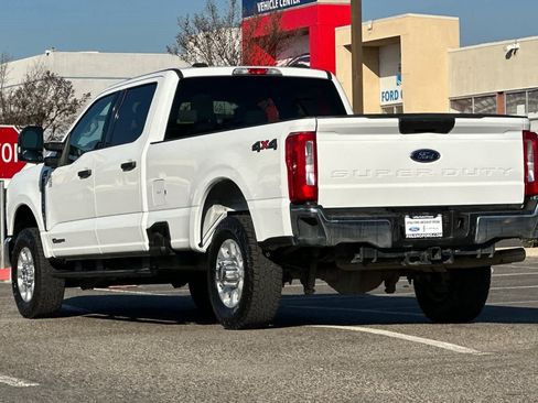 Used 2024 Ford F350 XLT image 6