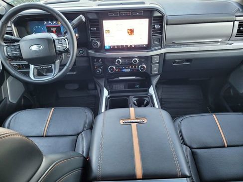 Certified 2024 Ford F250 Platinum image 14