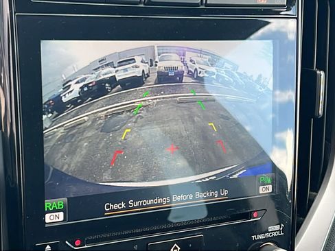 Used 2021 Subaru Ascent Limited w/ Technology Package image 16