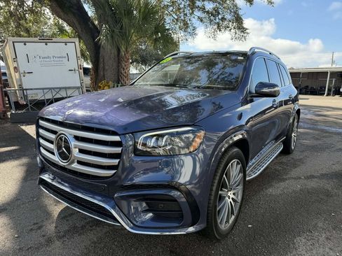 Used 2024 Mercedes-Benz GLS 580 GLS 580 image 2