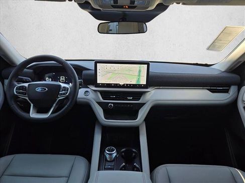 New 2026 Ford Explorer Active w/ Active Comfort Package image 15
