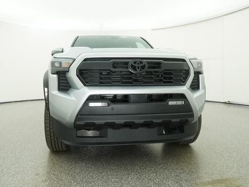 New 2025 Toyota Tacoma TRD Off-Road image 31