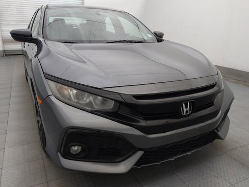 Used 2018 Honda Civic Sport image 13