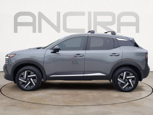 Used 2026 Nissan Kicks SV w/ Cold Weather Package FWD image 11