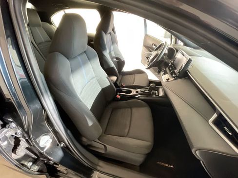 Used 2022 Toyota Corolla SE w/ Carpet Mat Package (TMS) FWD image 24