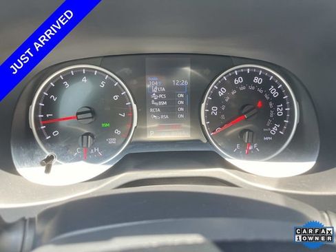 Used 2021 Toyota RAV4 LE AWD/4WD image 45