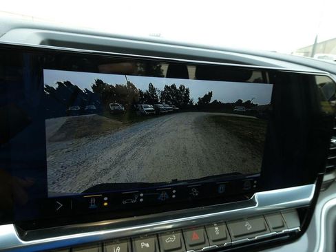 New 2026 Chevrolet Silverado 2500 High Country w/ High Country Premium Package AWD/4WD image 33