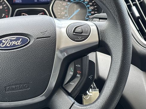 Used 2013 Ford Escape SE FWD image 19