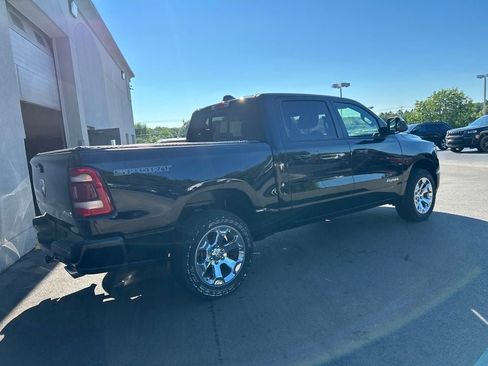 Used 2022 RAM 1500 Big Horn AWD/4WD image 5
