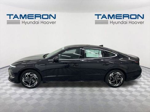 New 2026 Hyundai Sonata SEL FWD image 2