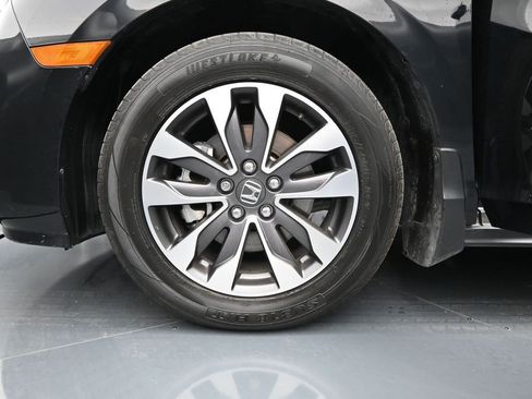 Used 2024 Honda Odyssey EX-L image 30