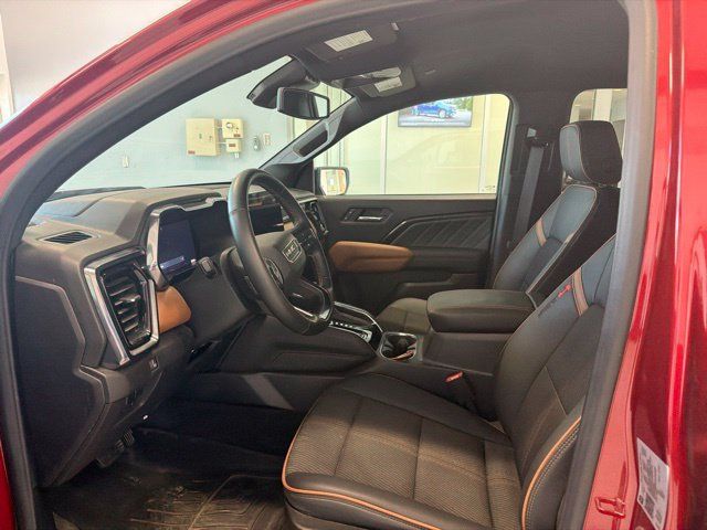 Used 2025 GMC Canyon AT4 AWD/4WD image 12