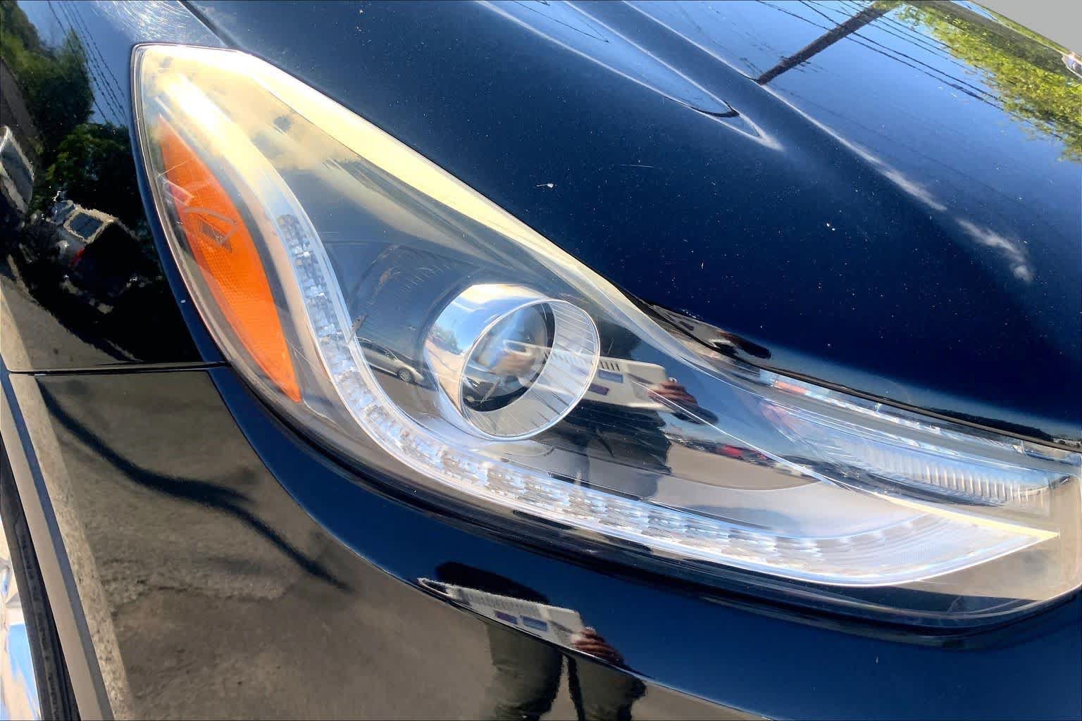 Used 2019 Chevrolet Trax LT FWD image 27