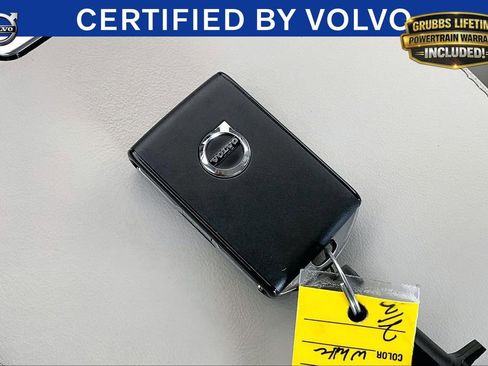 Certified 2025 Volvo S60 T8 Plus AWD/4WD image 14
