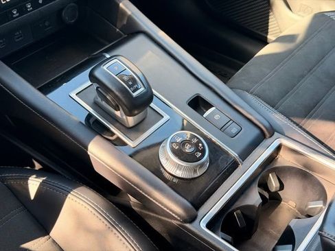Used 2024 Mitsubishi Outlander SE AWD/4WD image 19