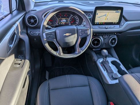 Used 2025 Chevrolet Blazer LT w/ Sound & Technology Package image 28