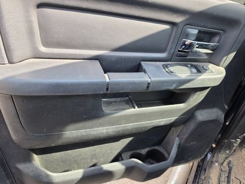 Used 2012 RAM 1500 Express RWD image 5