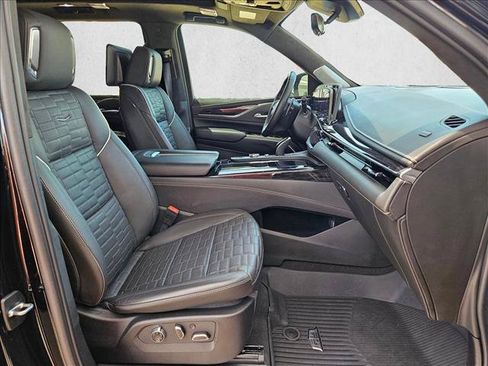 Used 2024 Cadillac Escalade V AWD/4WD image 24