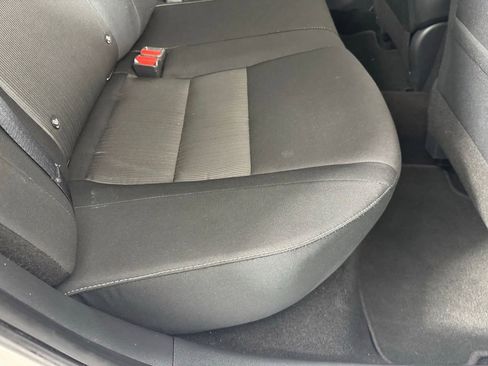 Used 2025 Nissan Sentra SV FWD image 35