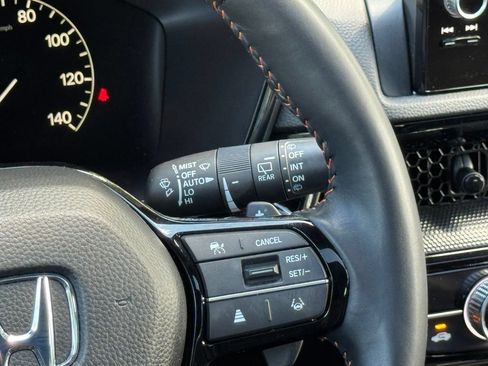 Certified 2025 Honda CR-V Sport Touring image 23