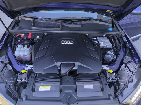 Used 2024 Audi Q7 Premium Plus image 34